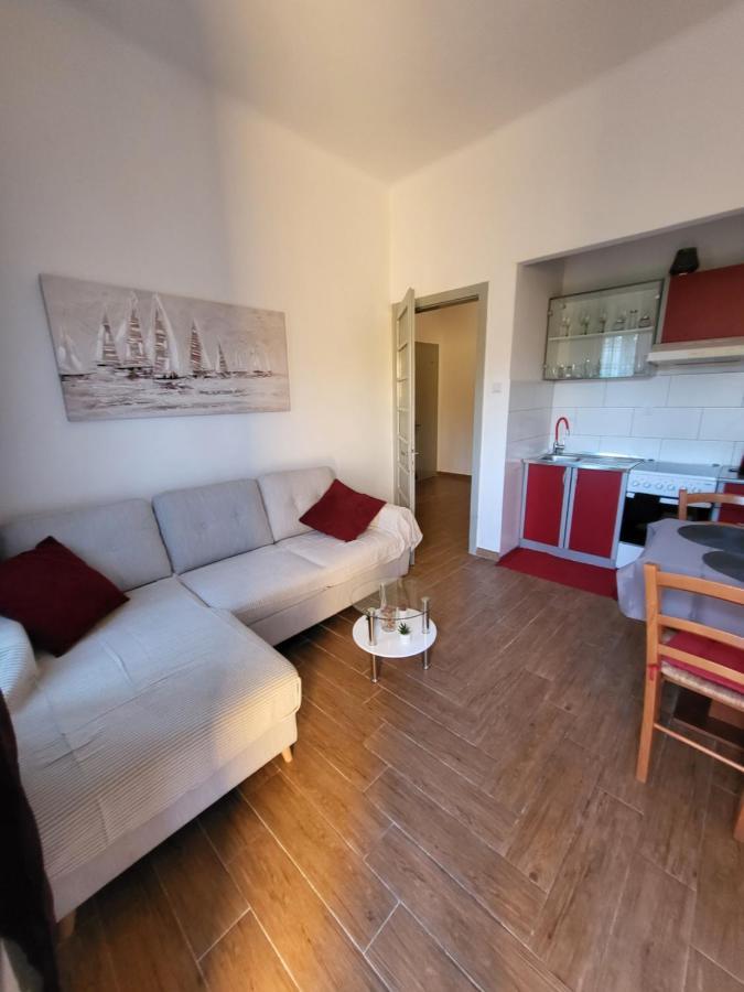 Rijeka Apartment With Free Parking And Large Balcony Экстерьер фото