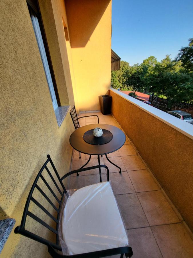 Rijeka Apartment With Free Parking And Large Balcony Экстерьер фото