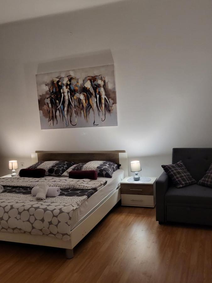 Rijeka Apartment With Free Parking And Large Balcony Экстерьер фото
